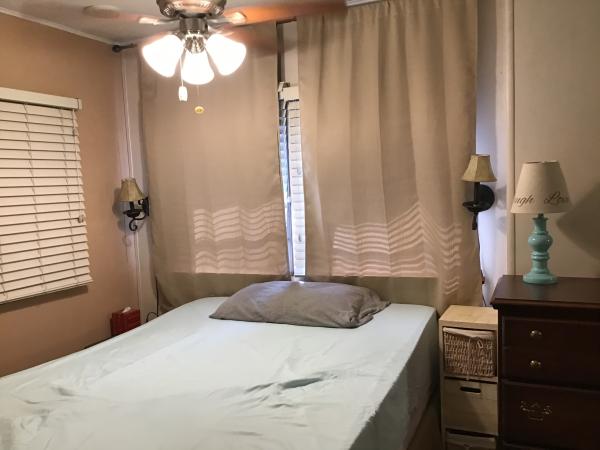 1985 Mobile Home