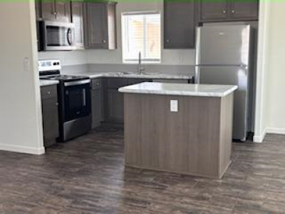 Photo 4 of 10 of home located at 10960 N 67th Avenue #133 Glendale, AZ 85304