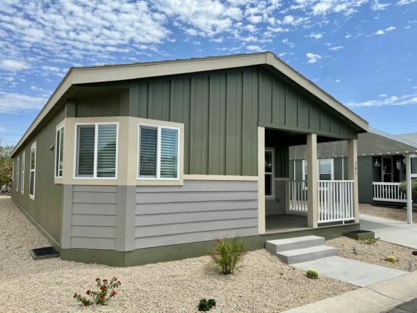 2025 Champion - Chandler Mobile Home For Sale