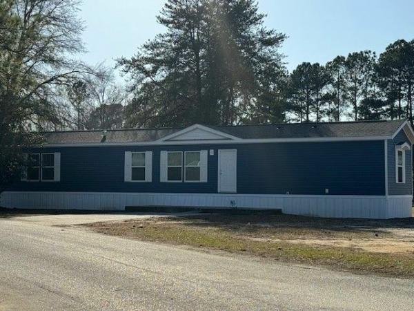 Photo 1 of 1 of home located at 3305 S Oliver Dr Lot O3305 Florence, SC 29505