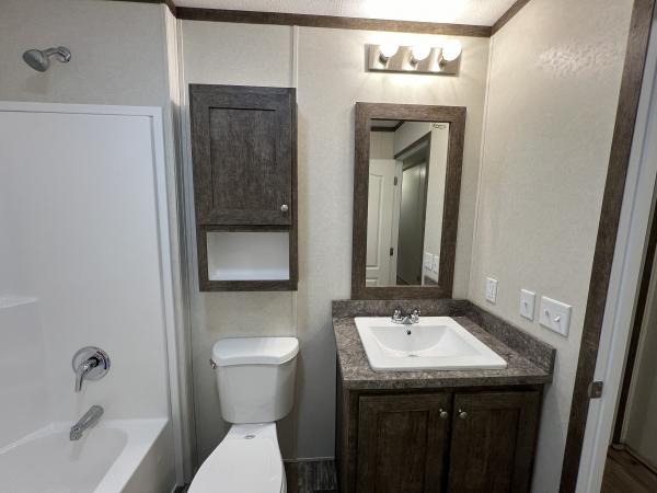 2022 Clayton - Wakarusa Mobile Home