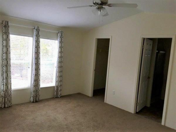2019 Elliott Mobile Homes Solitaire Mobile Home