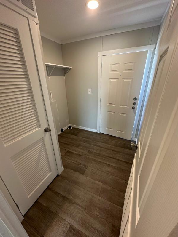 2024 American Homestar Corp Oak Creek Mobile Home