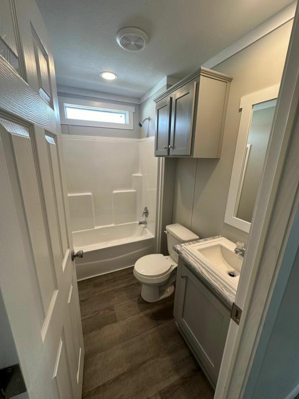 2024 American Homestar Corp Oak Creek Mobile Home