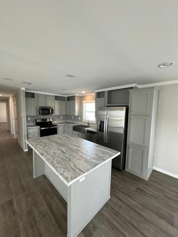 2024 American Homestar Corp Oak Creek Mobile Home