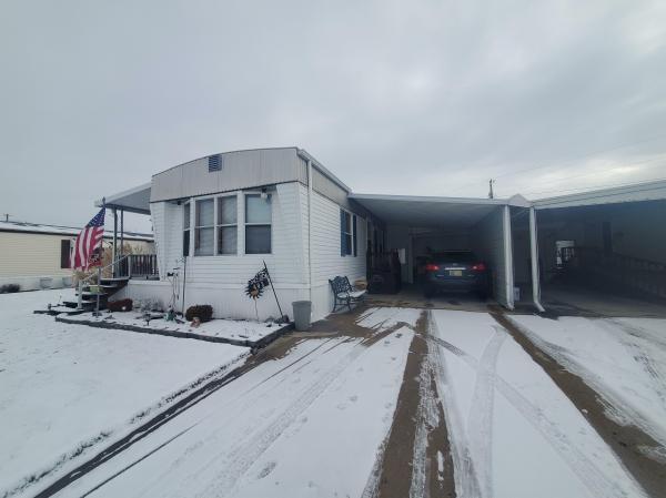 1989 Victorian 403 7016-501  Home