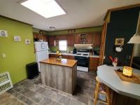 1989 Victorian 403 7016-501  Home