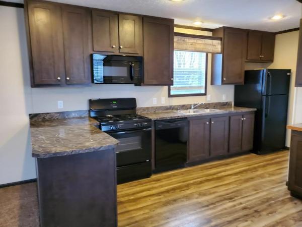 2017 Clayton Homes Inc Pulse Mobile Home