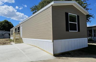 Mobile Home at 4208 E. Lawrence Circle Drive Lot 762 Indianapolis, IN 46241