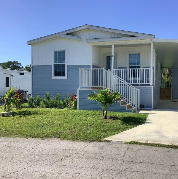 Photo 1 of 2 of home located at 1455 90th Ave Lot 208 Vero Beach, FL 32966