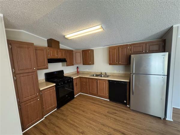 2015 BP-1664-32C  Home
