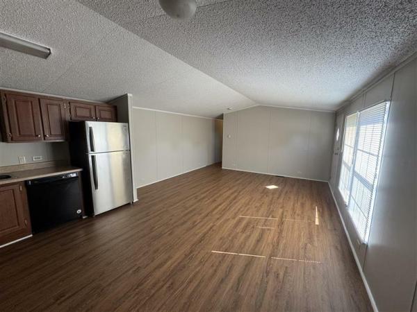 2015 BP-1664-32C  Home