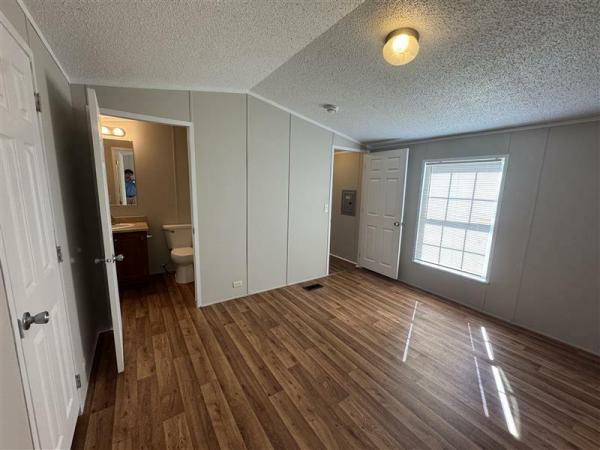 2015 BP-1664-32C  Home