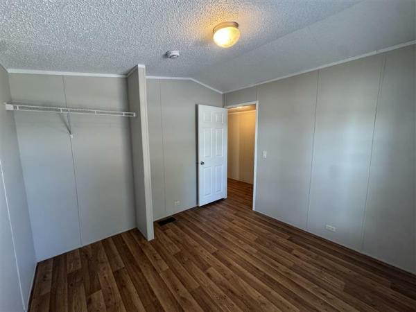 2015 BP-1664-32C  Home