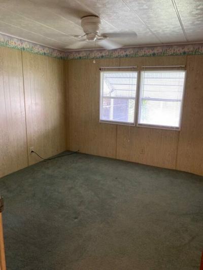 Photo 5 of 8 of home located at 508 44th Ave. E. Lot Rc-29 Bradenton, FL 34203