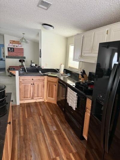 Photo 5 of 12 of home located at 307 Magnolia Hill Dr Plant City, FL 33565