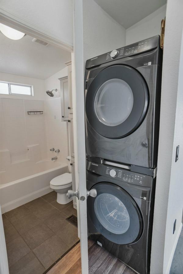 2004 Fleetwood Carriage Manor 3403B Manufactured Home
