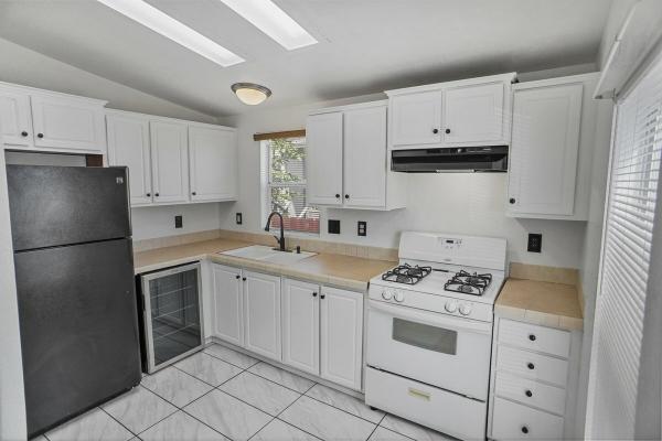 2004 Fleetwood Carriage Manor 3403B Manufactured Home
