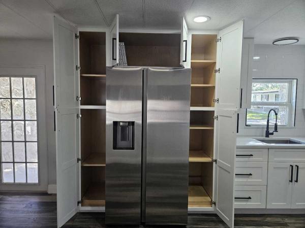 1973 HOLI Manufactured Home