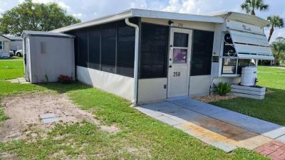 Photo 2 of 15 of home located at 1 Avocado Lane Lot 258 Eustis, FL 32726
