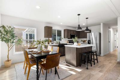 Photo 3 of 25 of home located at 208 E 44th St #9 Garden City, ID 83714