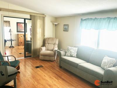 Photo 3 of 27 of home located at 606 Autumn Leaf Circle Wildwood, FL 34785