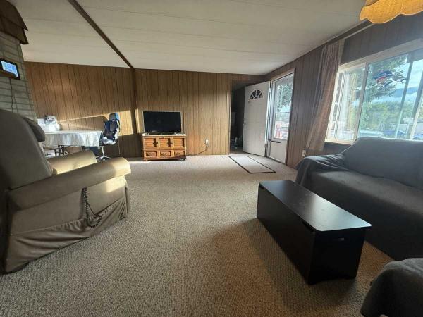 1972 PARK Mobile Home