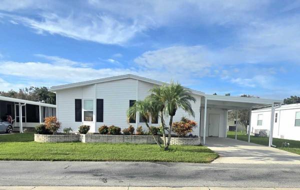  Mobile Home For Sale