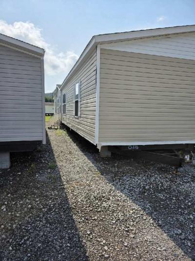 Photo 3 of 28 of home located at 175 Belcher Rd Sweetwater, TN 37874