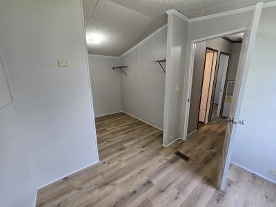 Photo 3 of 7 of home located at 1001 E Macarthur Rd, Lot 76 Wichita, KS 67216