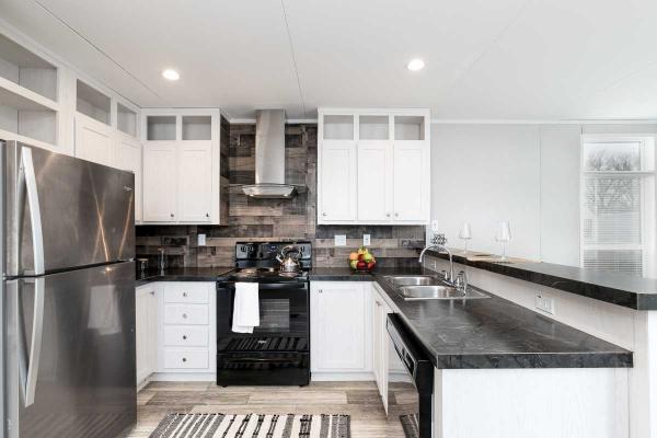 Photo 1 of 1 of home located at 1001 E Macarthur Rd, Lot 161 Wichita, KS 67216