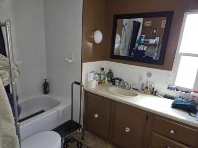 Photo 5 of 8 of home located at 3601 E Woyming Ave Las Vegas, NV 89104