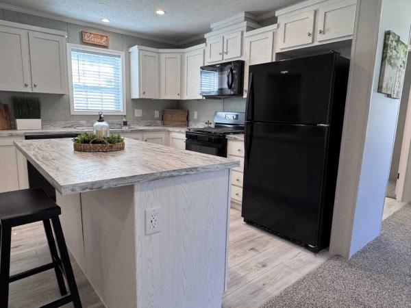 2025  Mobile Home For Sale