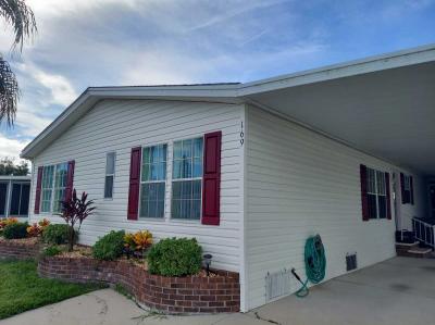 Photo 2 of 27 of home located at 169 Begonia Terrace Parrish, FL 34219