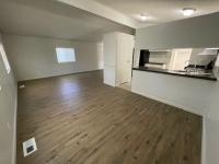 1987 Bayshore Manufactured Home