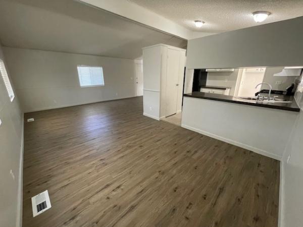 1987 Bayshore Manufactured Home