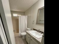 1987 Bayshore Manufactured Home