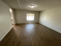 1987 Bayshore Manufactured Home
