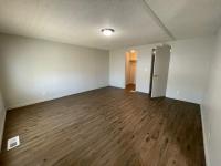 1987 Bayshore Manufactured Home