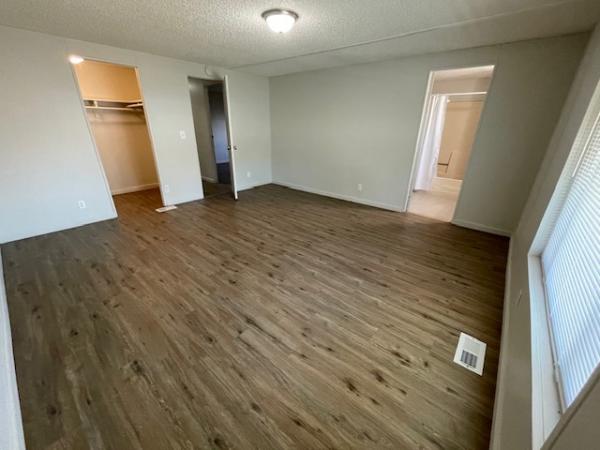 1987 Bayshore Manufactured Home