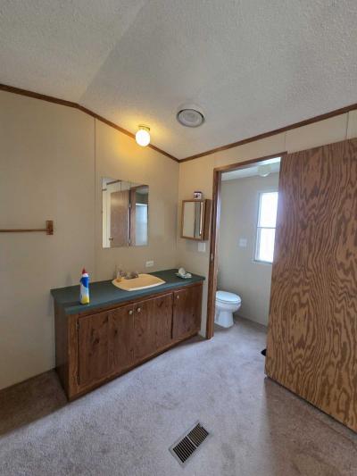 Photo 5 of 10 of home located at 2233 King St Wixom, MI 48393