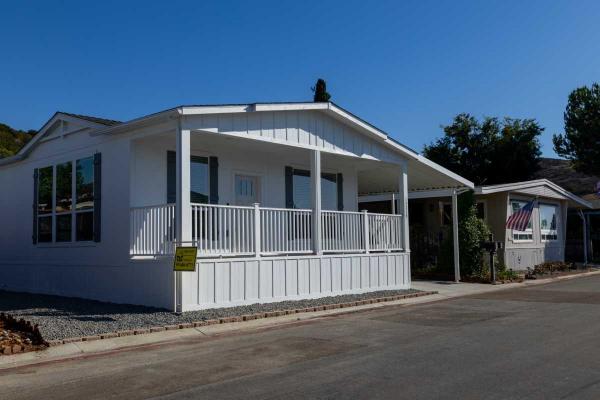 2025 Clayton HRR28523D Manufactured Home