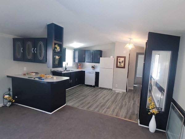 Photo 1 of 2 of home located at 33 Deerwood Park Centralia, IL 62801