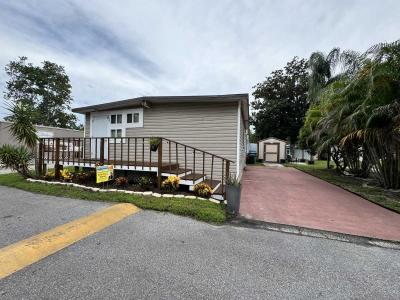 Photo 2 of 36 of home located at 30700 Us Hwy 19 N Palm Harbor, FL 34684