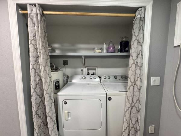 1974 Manufactured Home