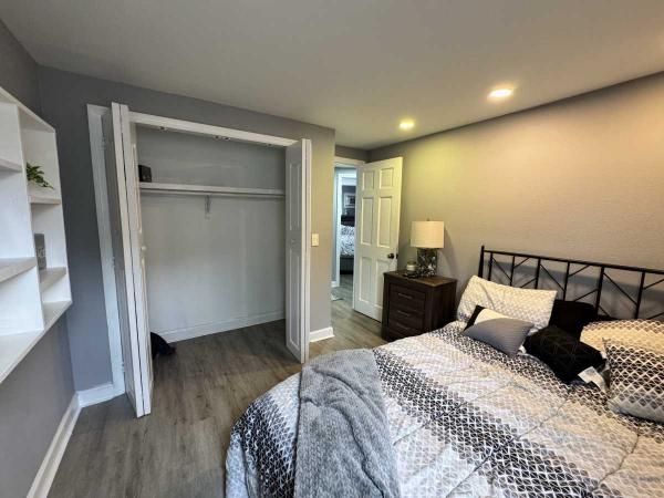 1974 Manufactured Home
