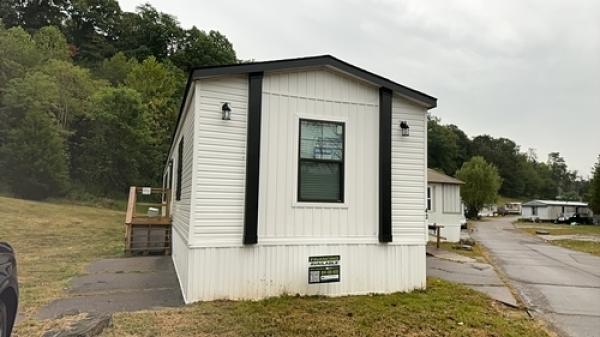 2024 EXCLUSIVE EMERALD Manufactured Home