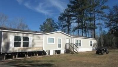 Mobile Home at 266 Mercide Ln Pine Grove, LA 70453