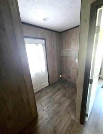 Photo 5 of 10 of home located at 127 Santiago Ct Lot 282 Houma, LA 70363