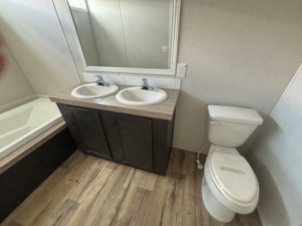 2024 FLEETWOOD Mobile Home For Sale